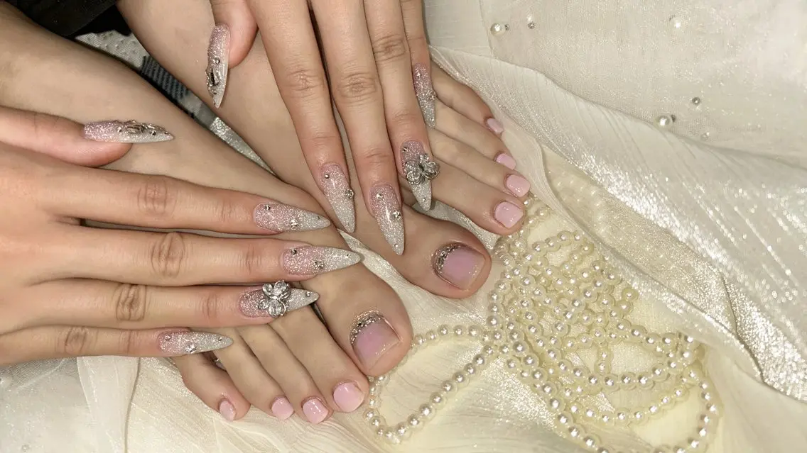ネイル 《LB》ラブリエ Nail&eyeのマツエク・マツパデザイン