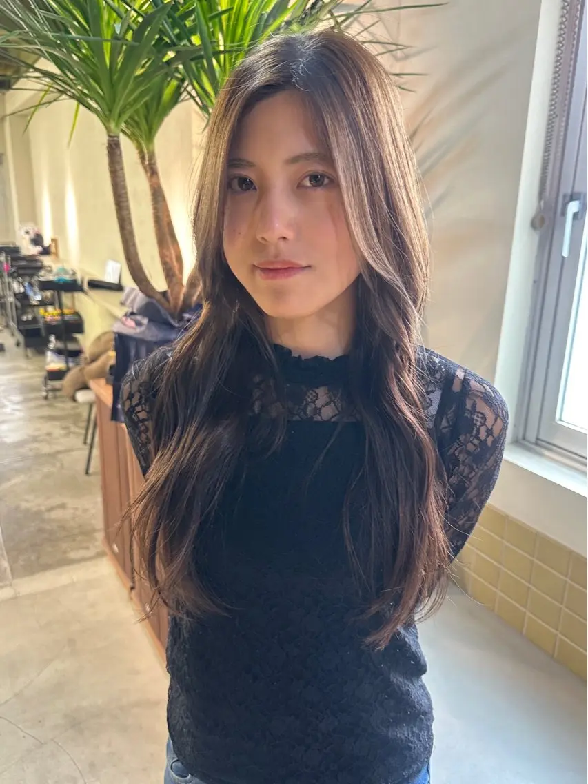 ロング カット ヘアカラー 似合わせが得意 村松慧汰のヘアスタイル