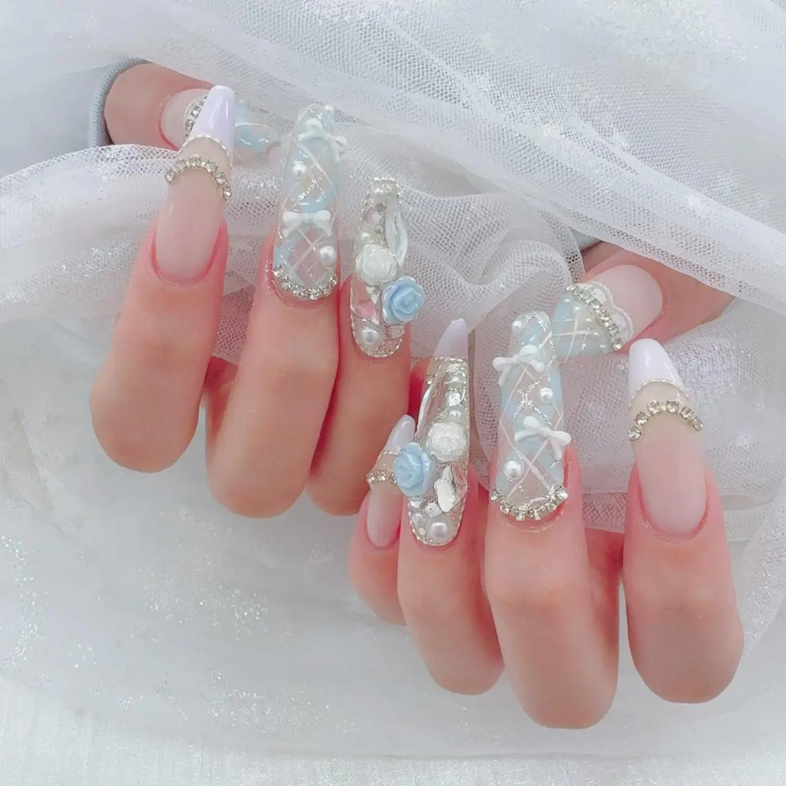 ロング ハンドネイル CHOnail 道玄坂のネイルデザイン