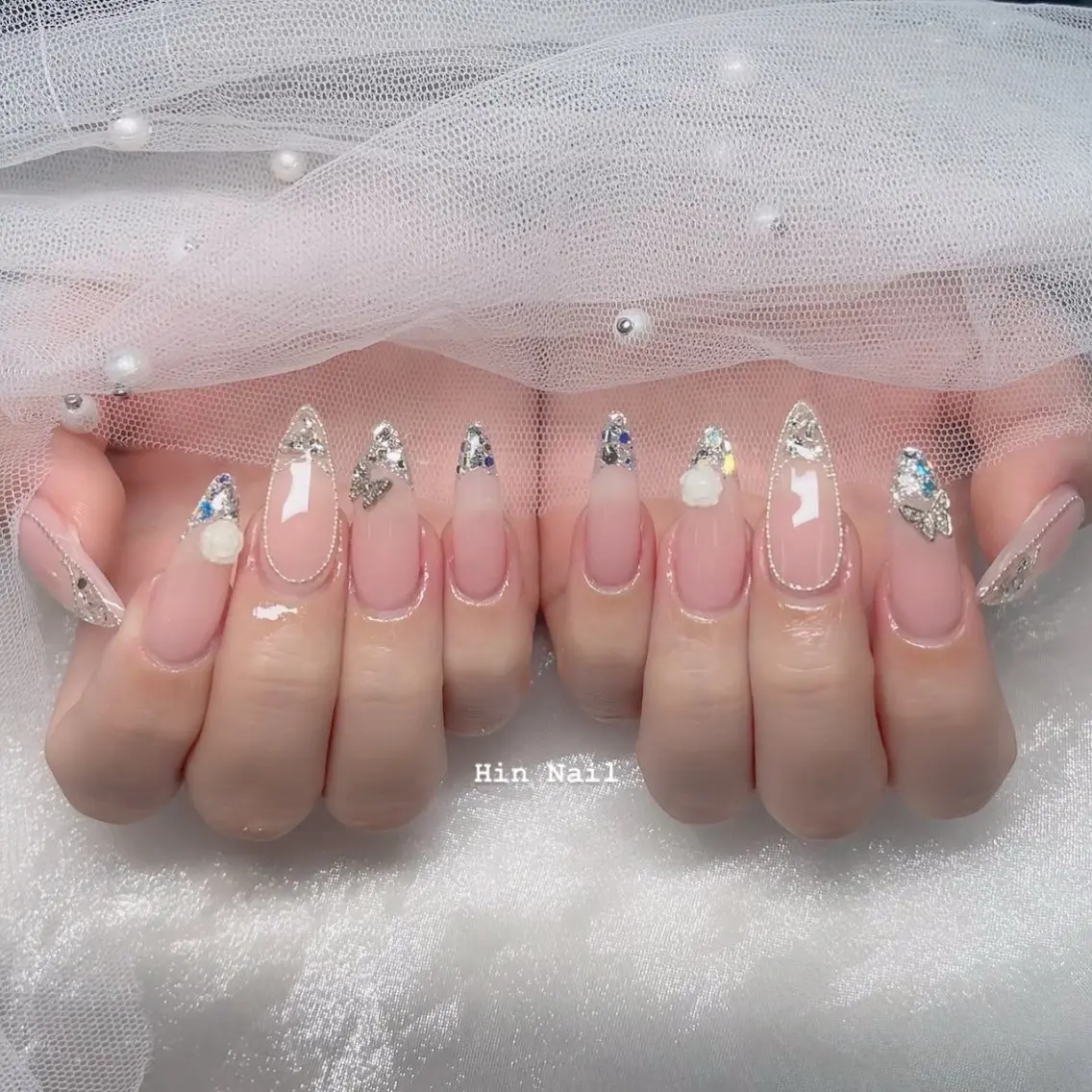 ネイル ハンドネイル HIN NAILのネイルデザイン
