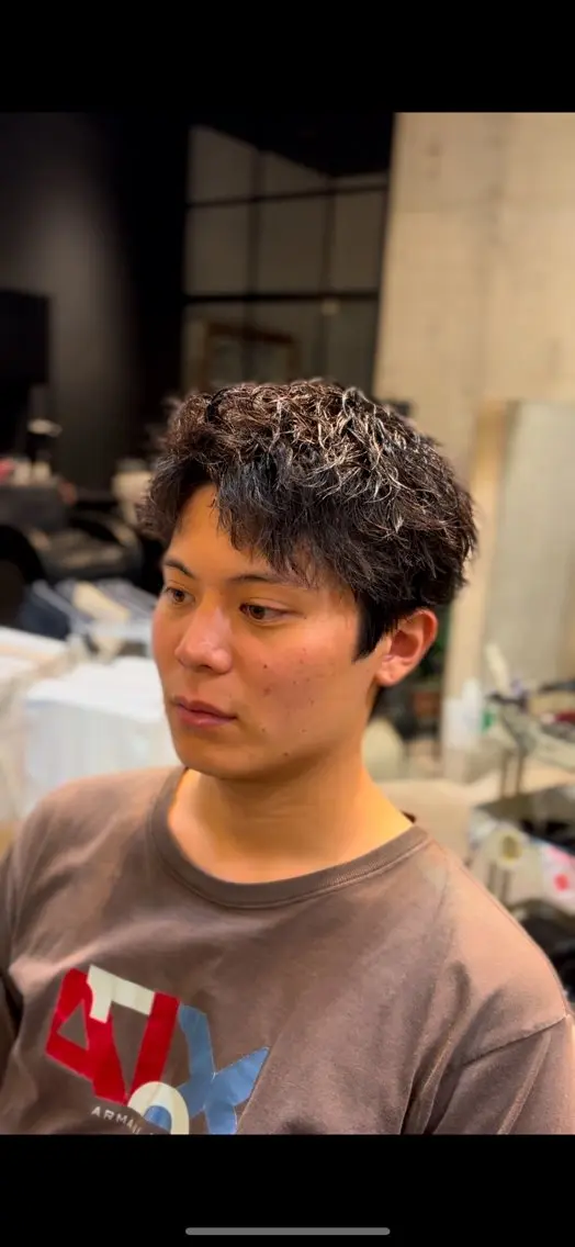 ミディアム 津田 陽向のヘアスタイル