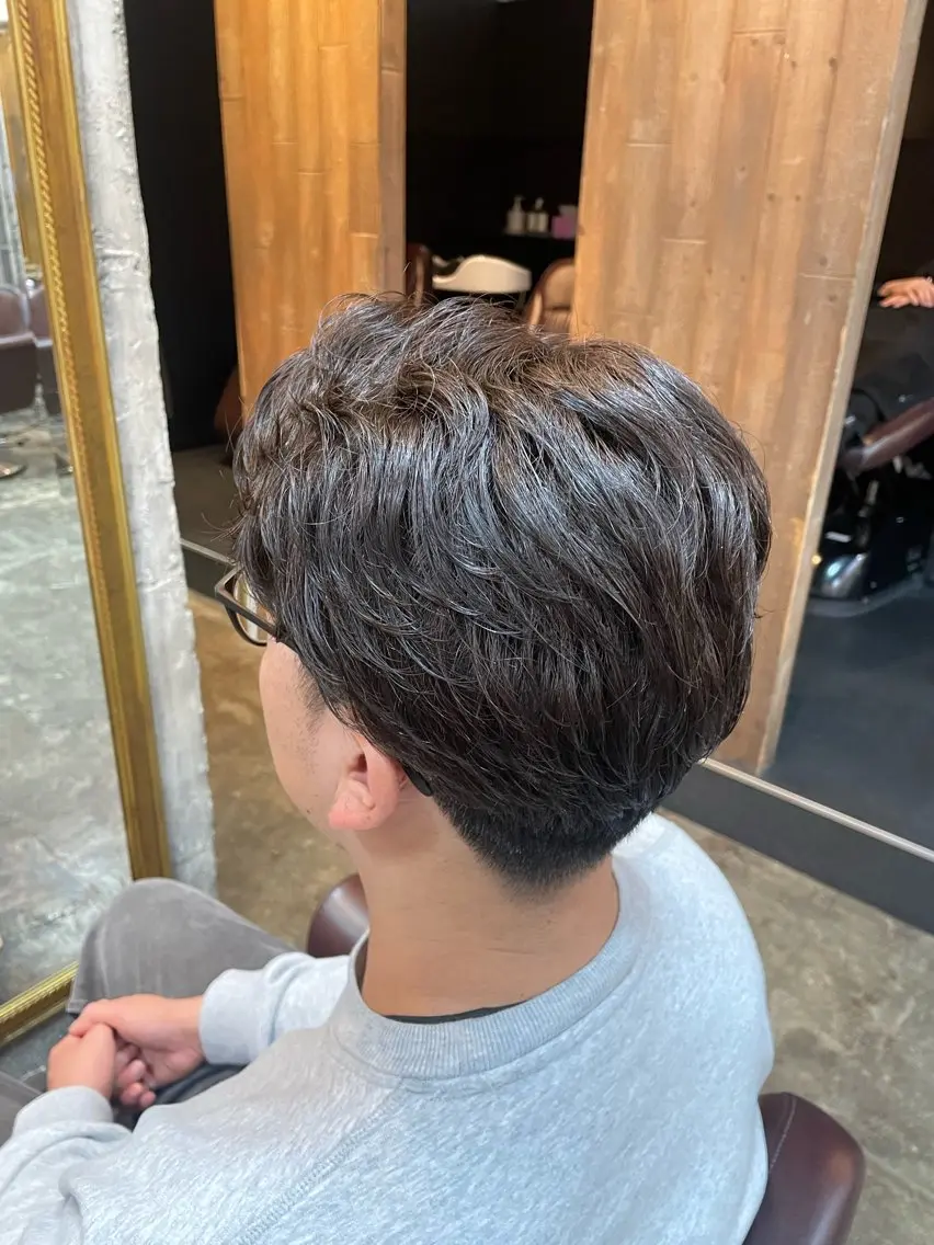メンズ 梅本 春菜のヘアスタイル