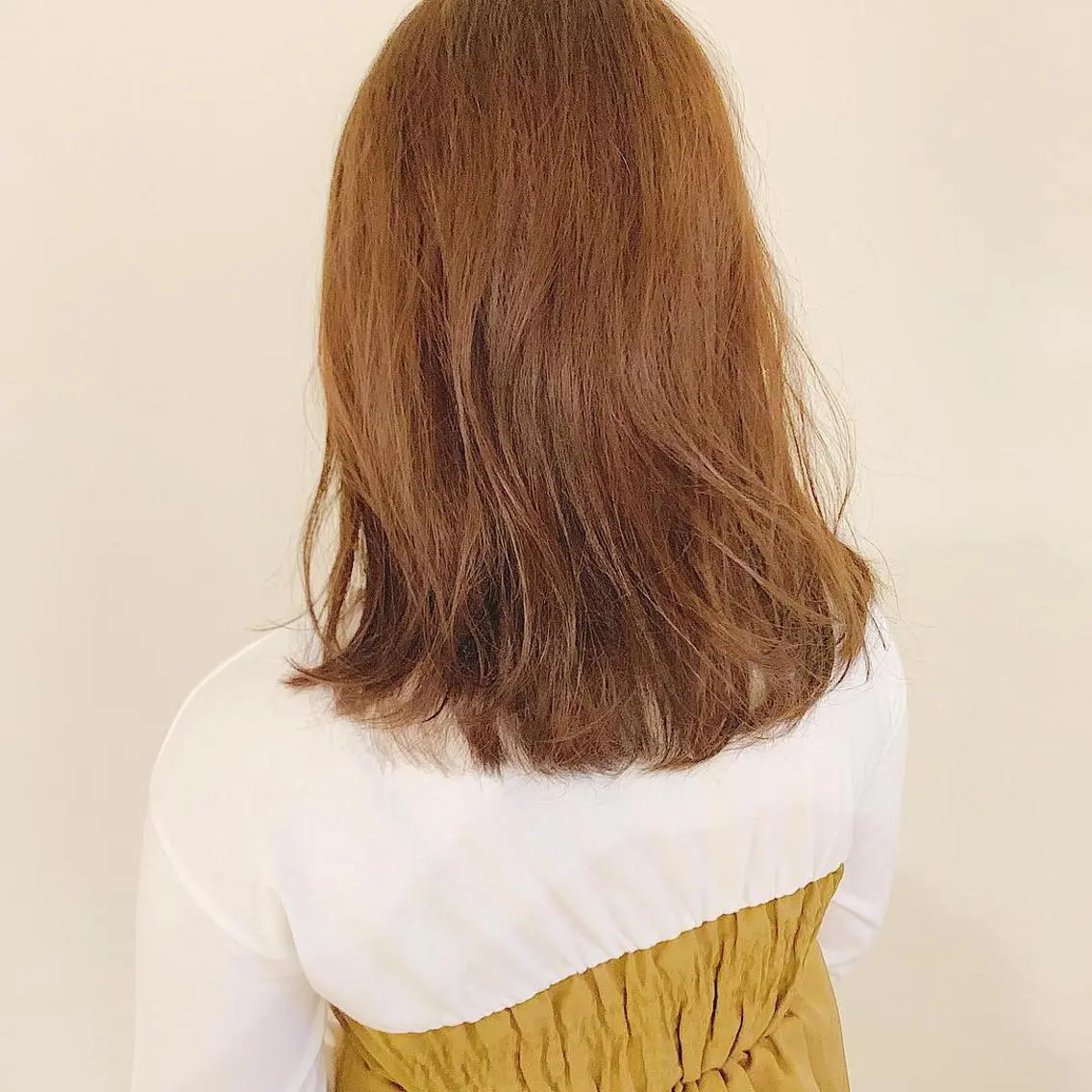 ミディアム カラー 中川 竜誠のヘアスタイル