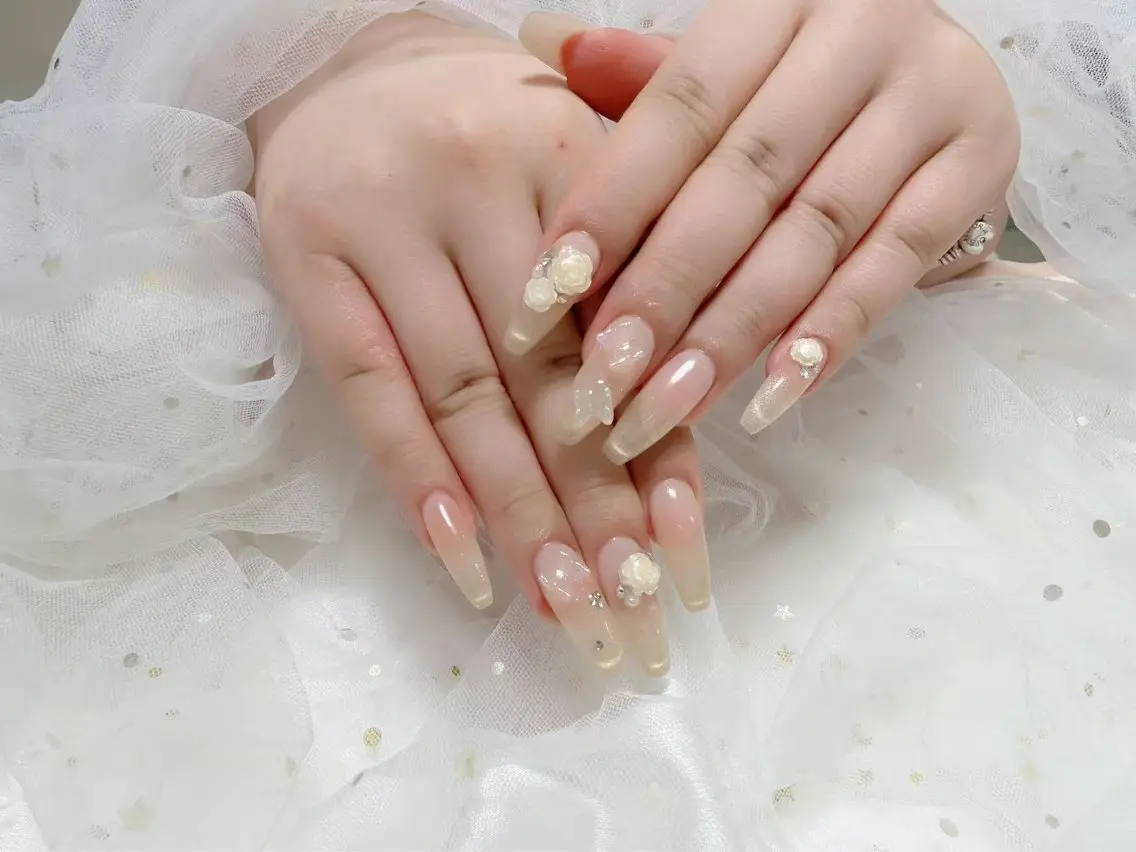 ネイル ジョリ kasumi🌹💅のネイルデザイン