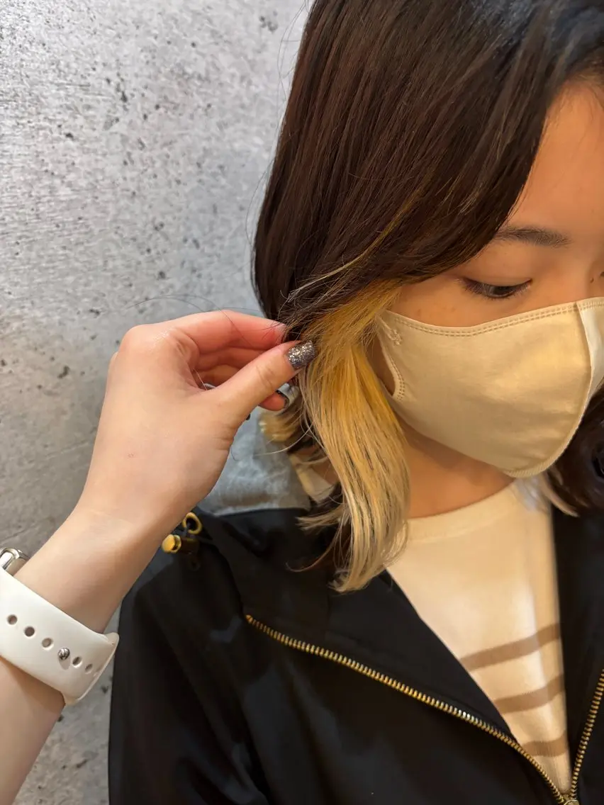 ミディアム カット ヘアカラー トリートメント Rio/池袋/ レイヤーカットのヘアスタイル