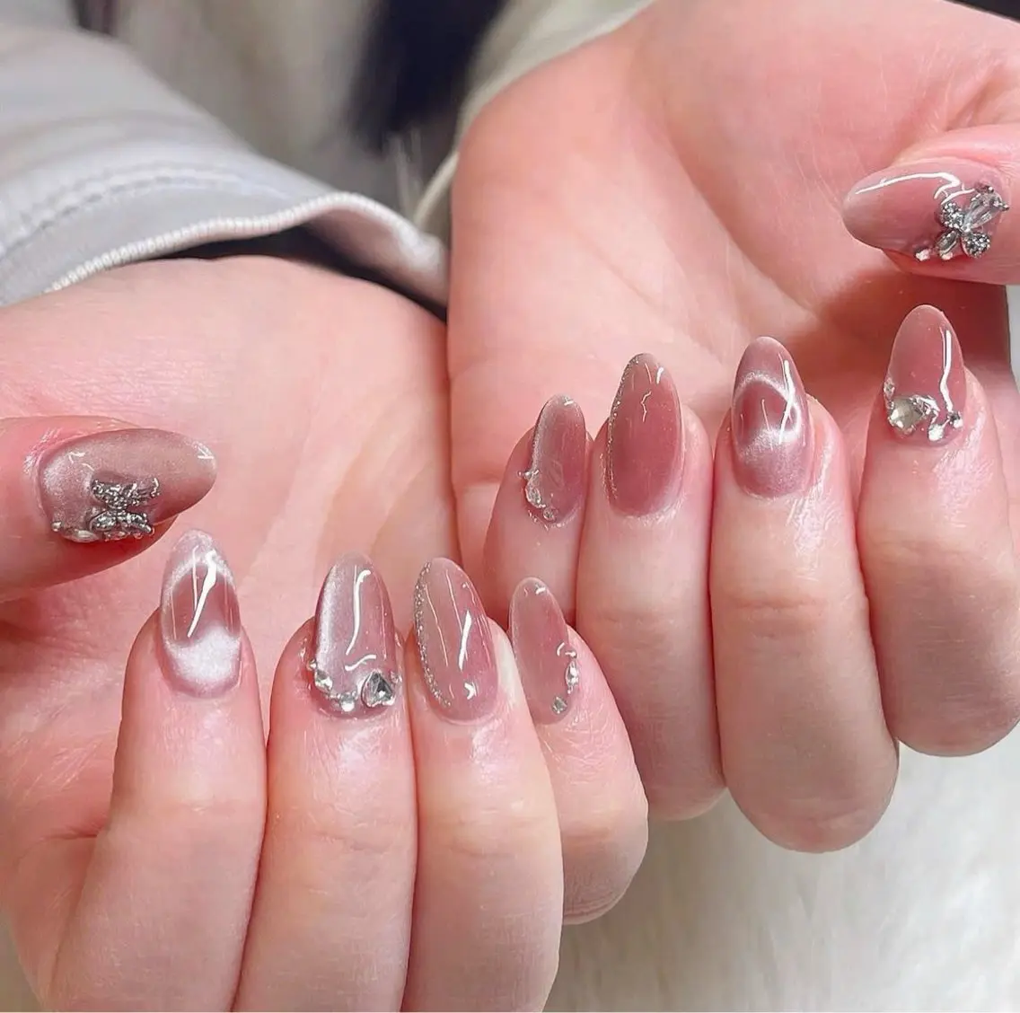 ネイル Lyna 池袋のネイルデザイン