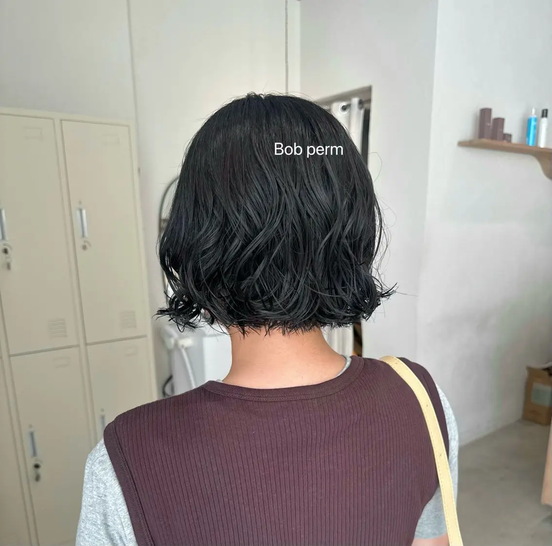 ミディアム パーマ ミディアムパーマ ボブ カット パーマ ボブ/カシスカラー/ 村田茉優のヘアスタイル