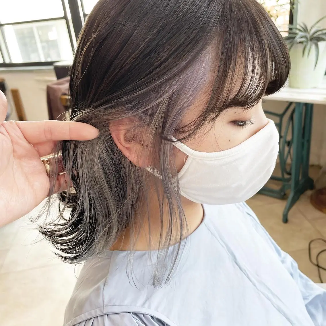 ミディアム カラー グレージュ ヘアカラー トリートメント すずき えりのヘアスタイル
