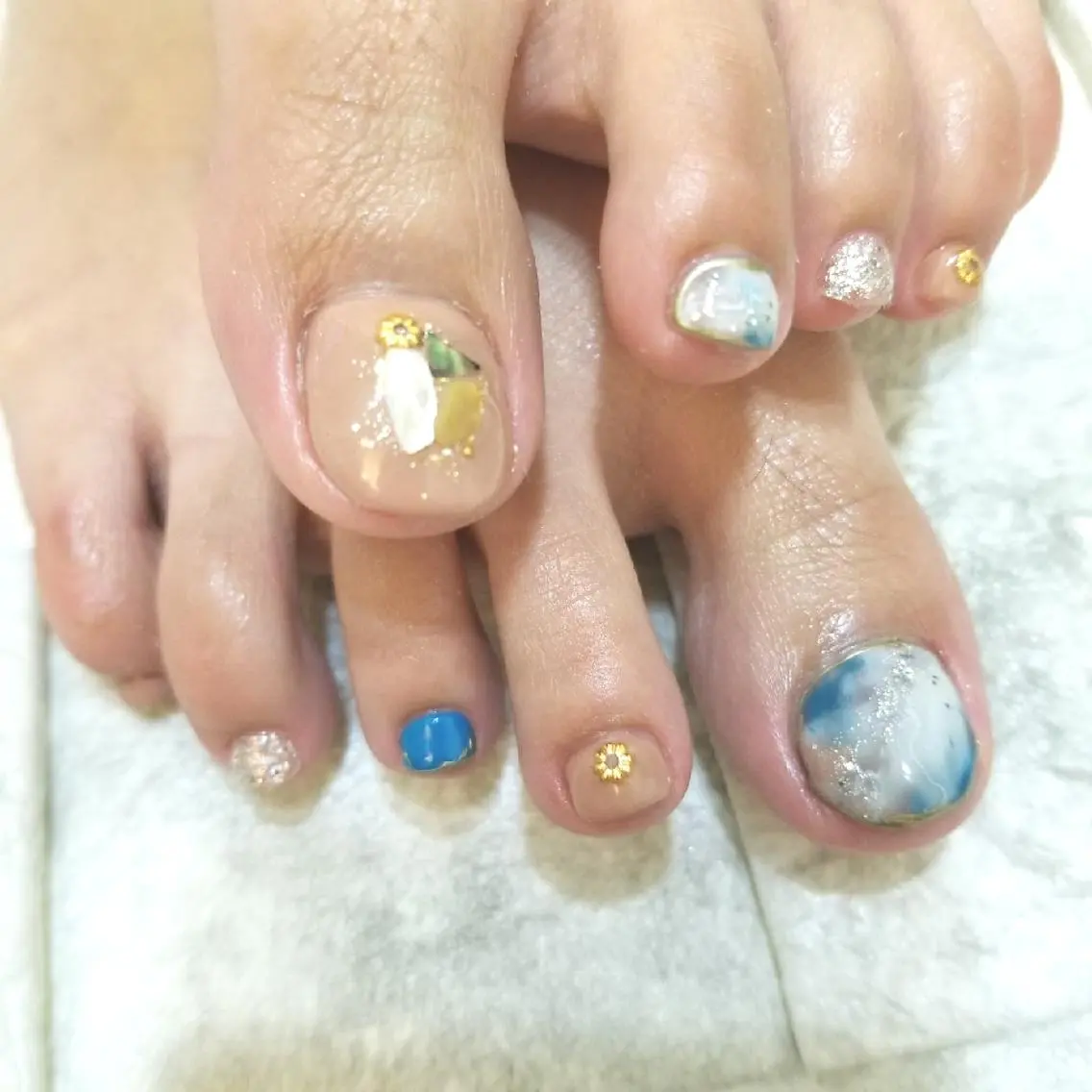 ネイル アートネイル フットネイル nijiiro🌈 サトウのネイルデザイン