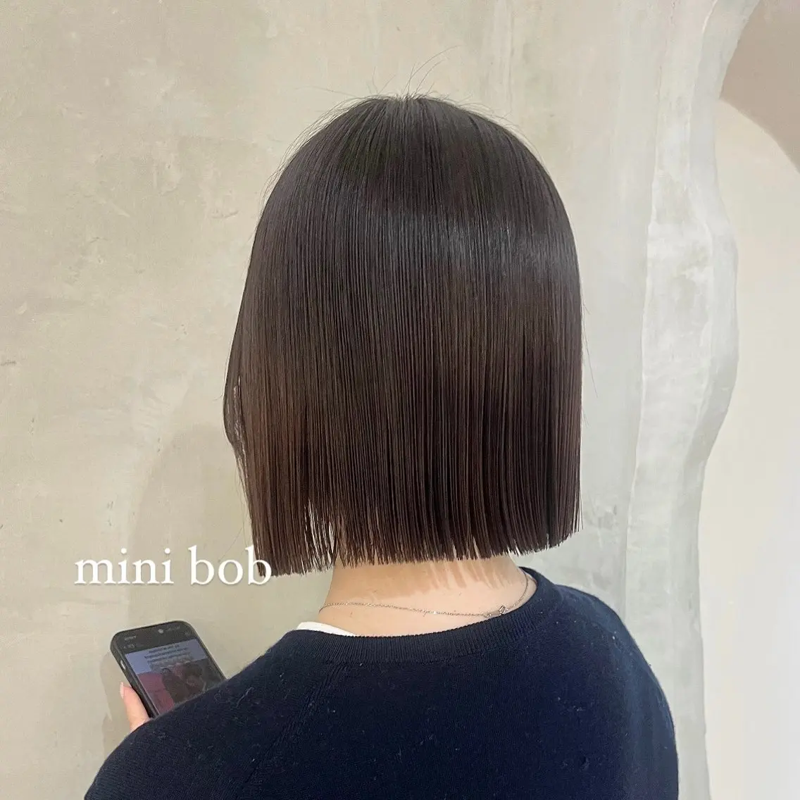 ミディアム カット ヘアカラー トリートメント 切りっぱなしボブ/ 艶カラー/綾莉のヘアスタイル