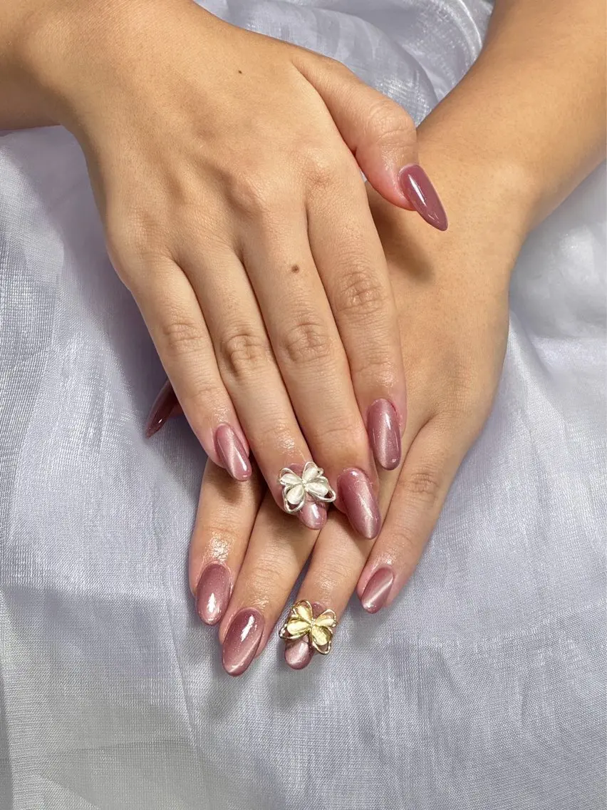 ネイル ハンドネイル ハンドケア ongles chicのネイルデザイン