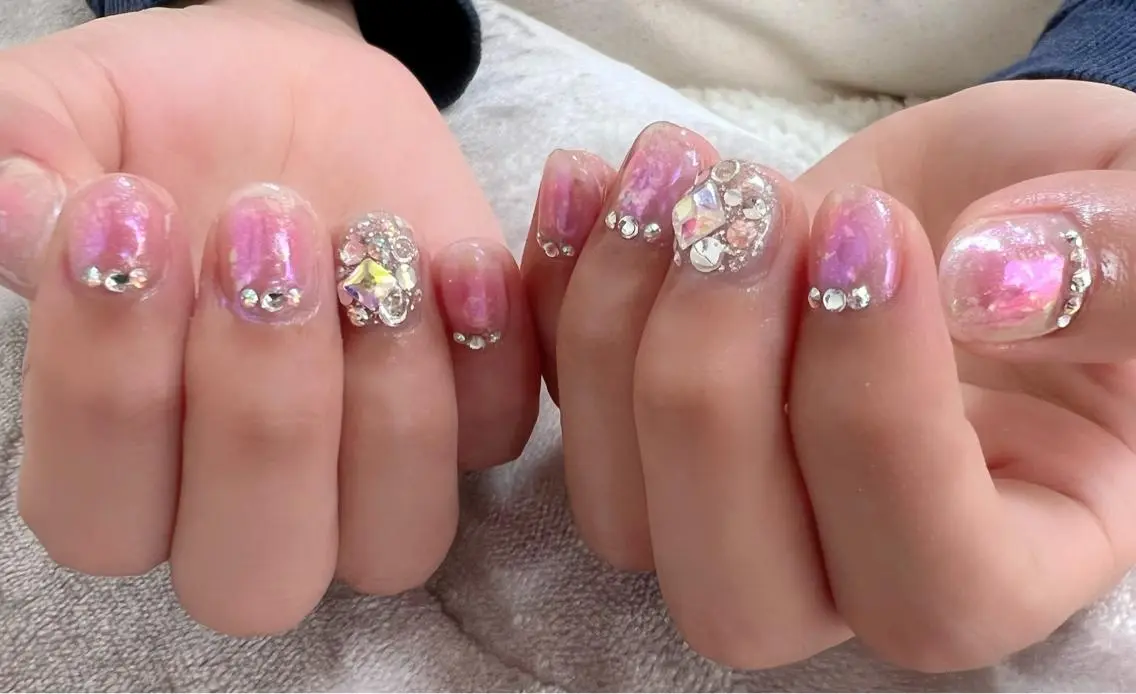 ネイル t. yoshizawaのネイルデザイン
