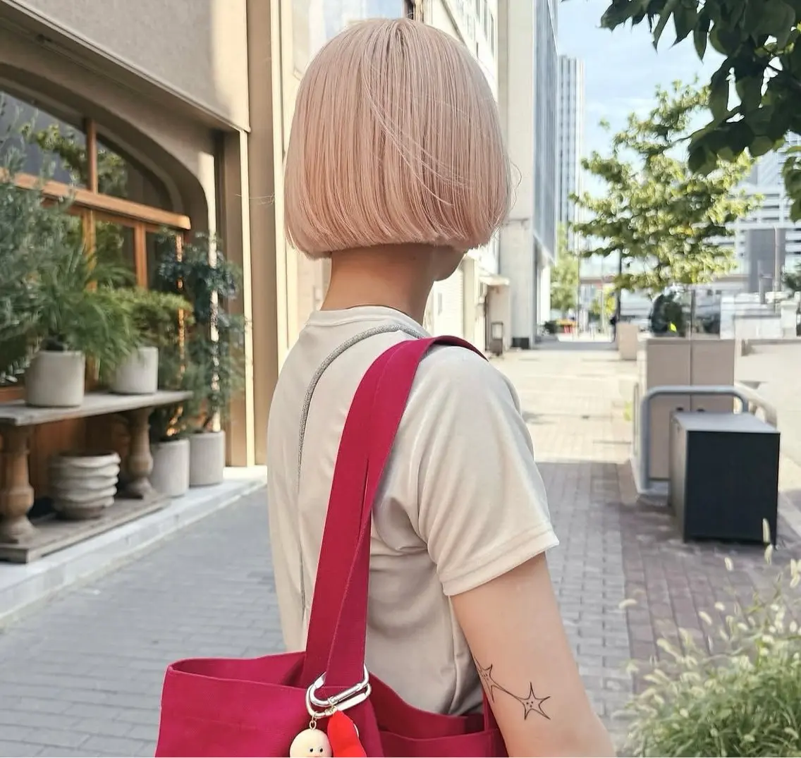 ミディアム yoshihama sumireのヘアスタイル