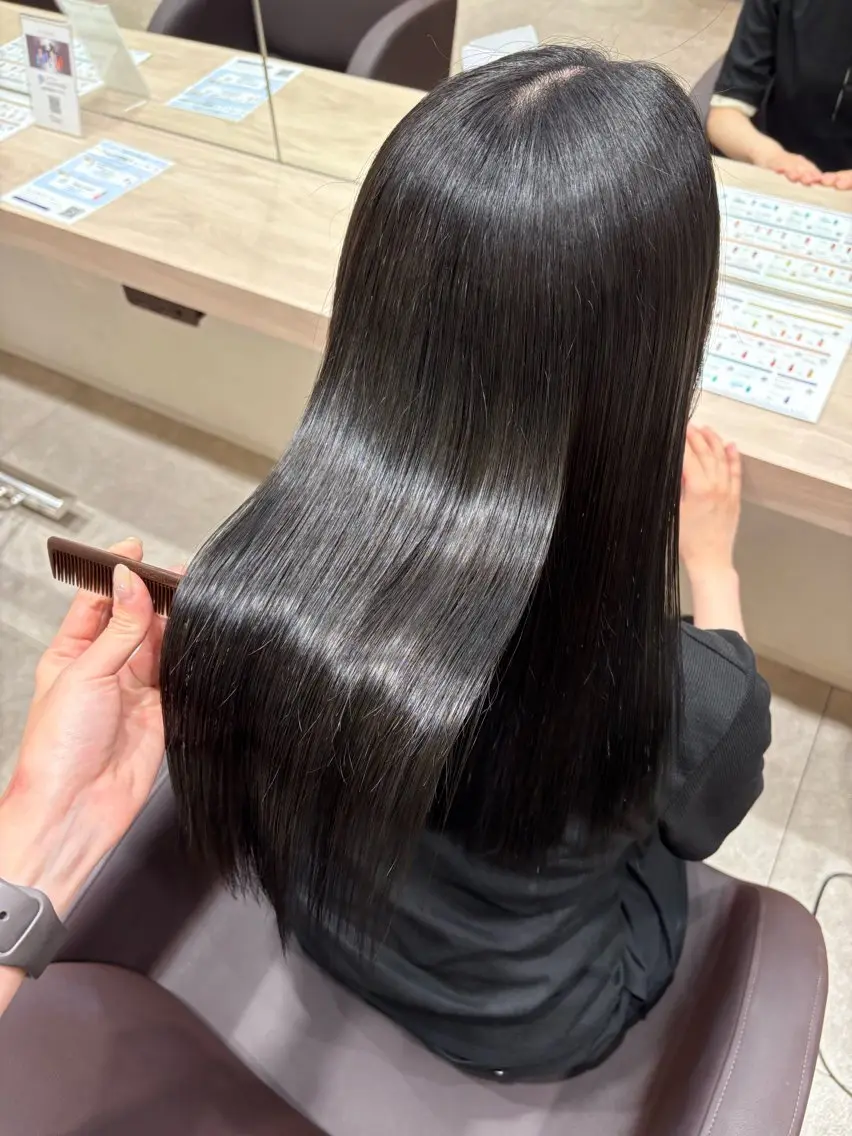 ロング カラー アッシュ ダークアッシュ カット ヘアカラー トリートメント 艶カラー/レイヤー /atsumi🪷のヘアスタイル