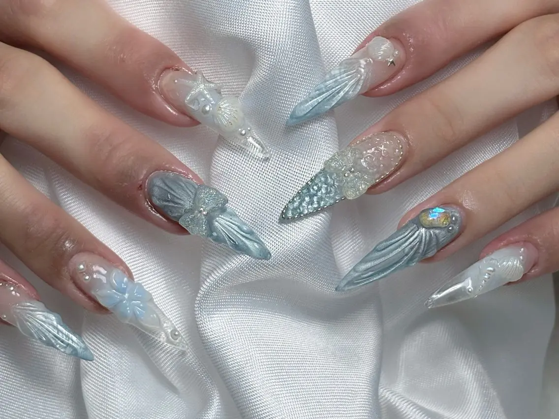 ネイル 長さ出し キラキラネイル 韓国ネイル ロングネイル 夏ネイル ハンドネイル Sully Nail Labのネイルデザイン