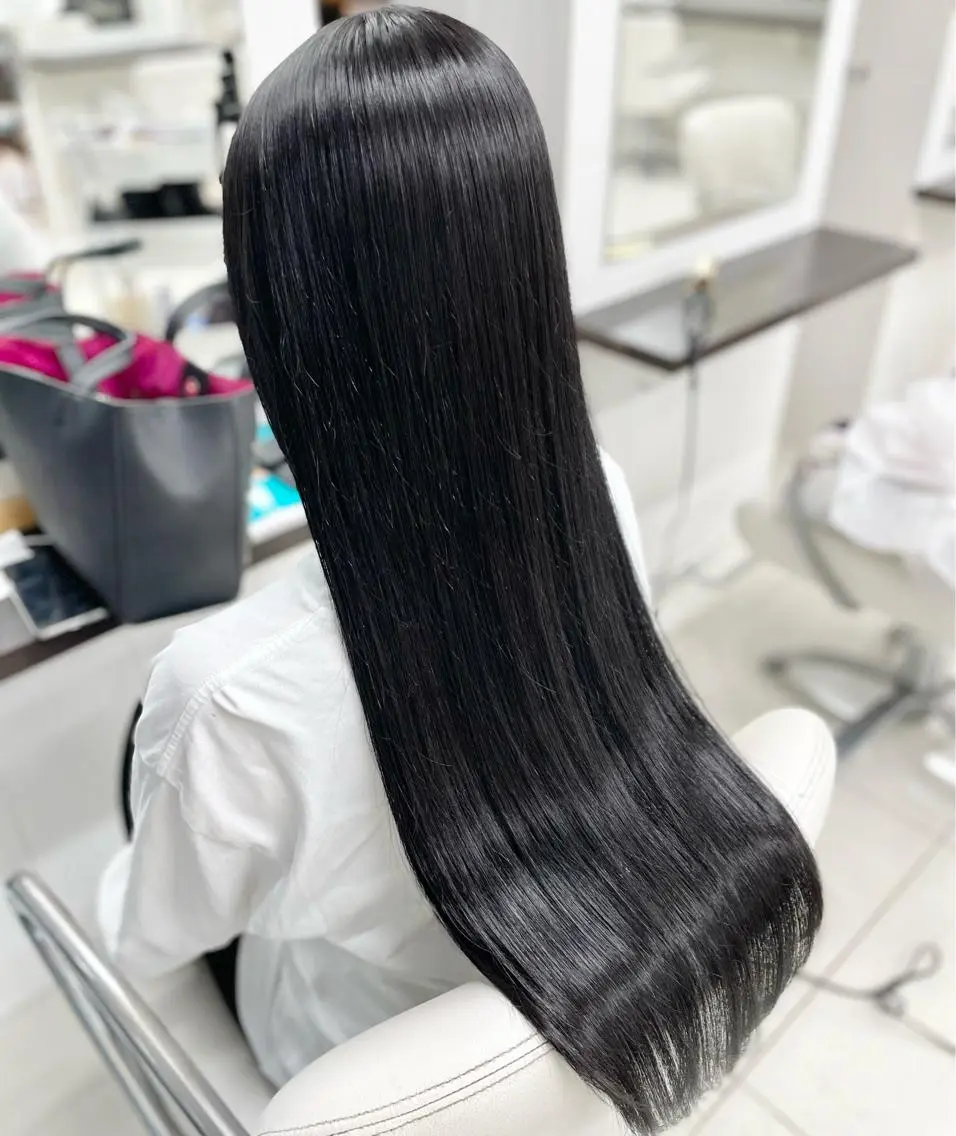【触れたくなる艶髪】潤いシルクストレート（全体）＋髪質改善カラー＋TRの写真