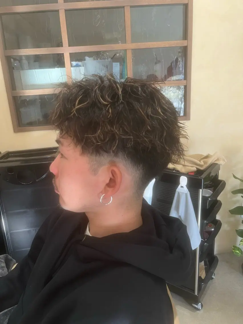 ショート メンズ カット パーマ トリートメント 鹿児島 TSUBASAのヘアスタイル