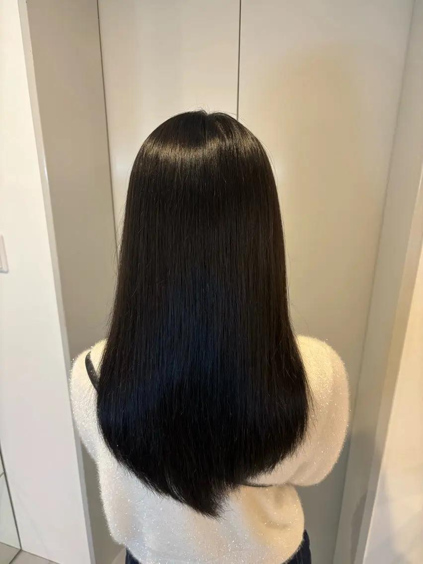 セミロング カラー ヘアアレンジ ブラウンカラー ダークブラウン 植林 奨のヘアスタイル
