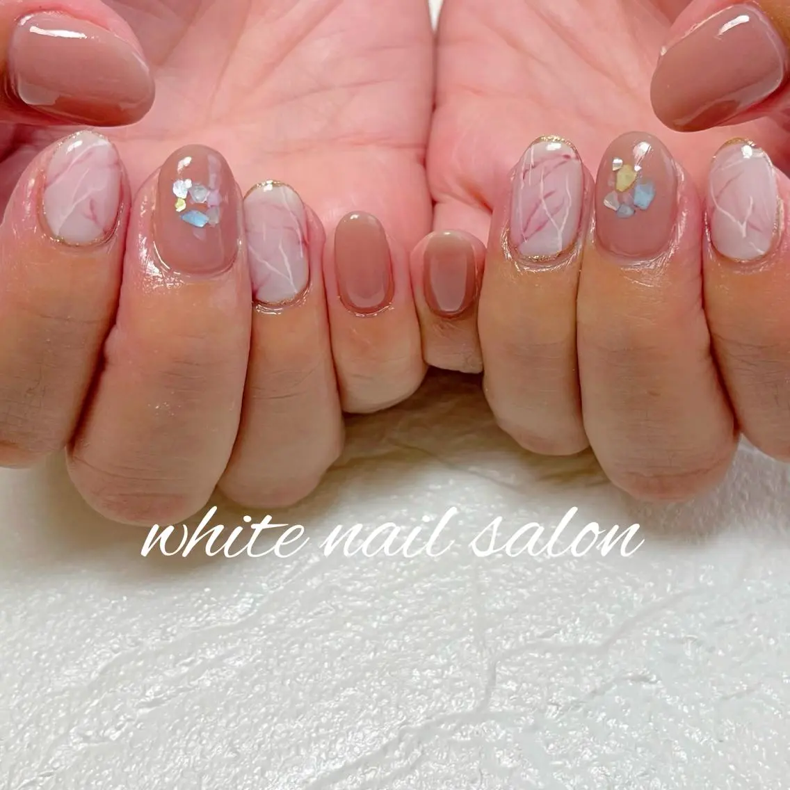 ネイル フットネイル ジェルネイル ハードジェル ラメ(グリッター) 持ち込み ハンドネイル white nail salonのネイルデザイン
