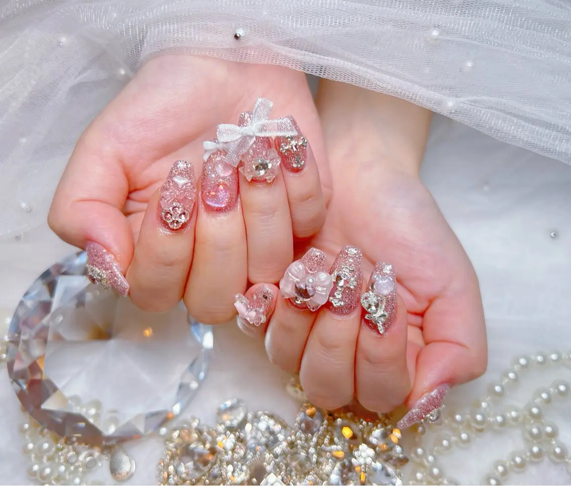 ネイル アートネイル オーロラネイル チークネイル 長さ出し フットネイル Miya _nailのネイルデザイン