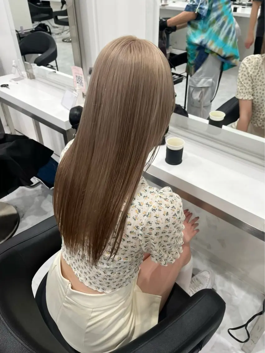 ロング カラー ヘアアレンジ カット ヘアカラー トリートメント 透明感💕今っぽ似合 わせ𝐍𝐨. 𝟏のヘアスタイル