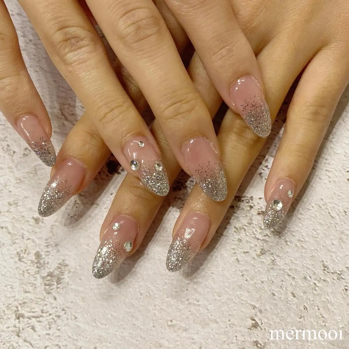ネイル キラキラネイル 韓国ネイル ラメ(グリッター) ロングネイル ニュアンスネイル mermooi nailのネイルデザイン