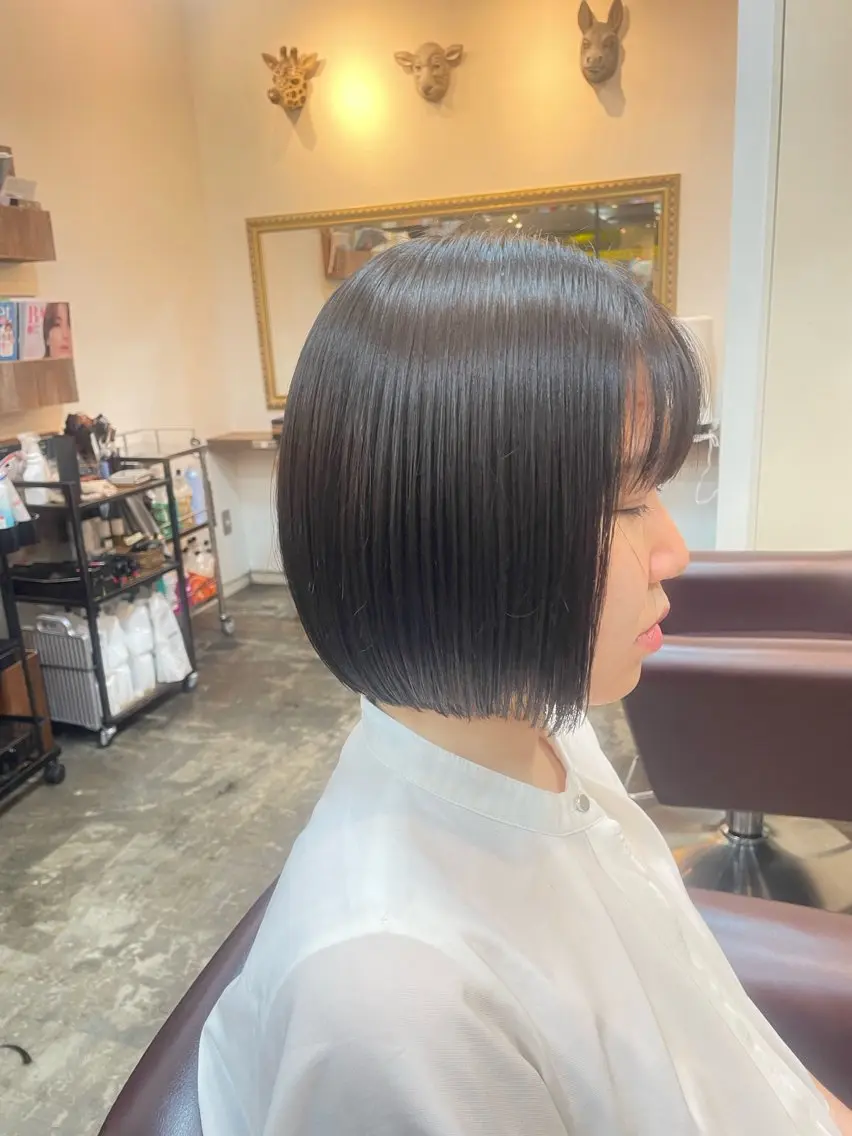 ショート 梅本 春菜のヘアスタイル