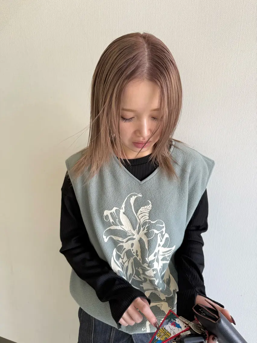 ミディアム カラー 加藤 李奈のマツエク・マツパデザイン