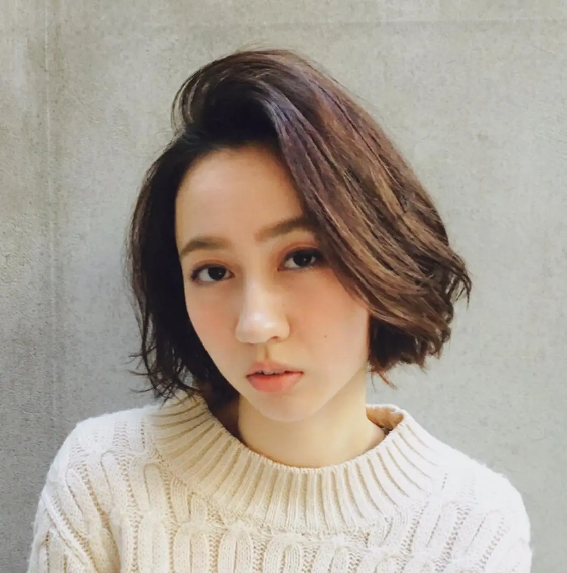 ミディアム カラー パーマ 沖 宜志のヘアスタイル