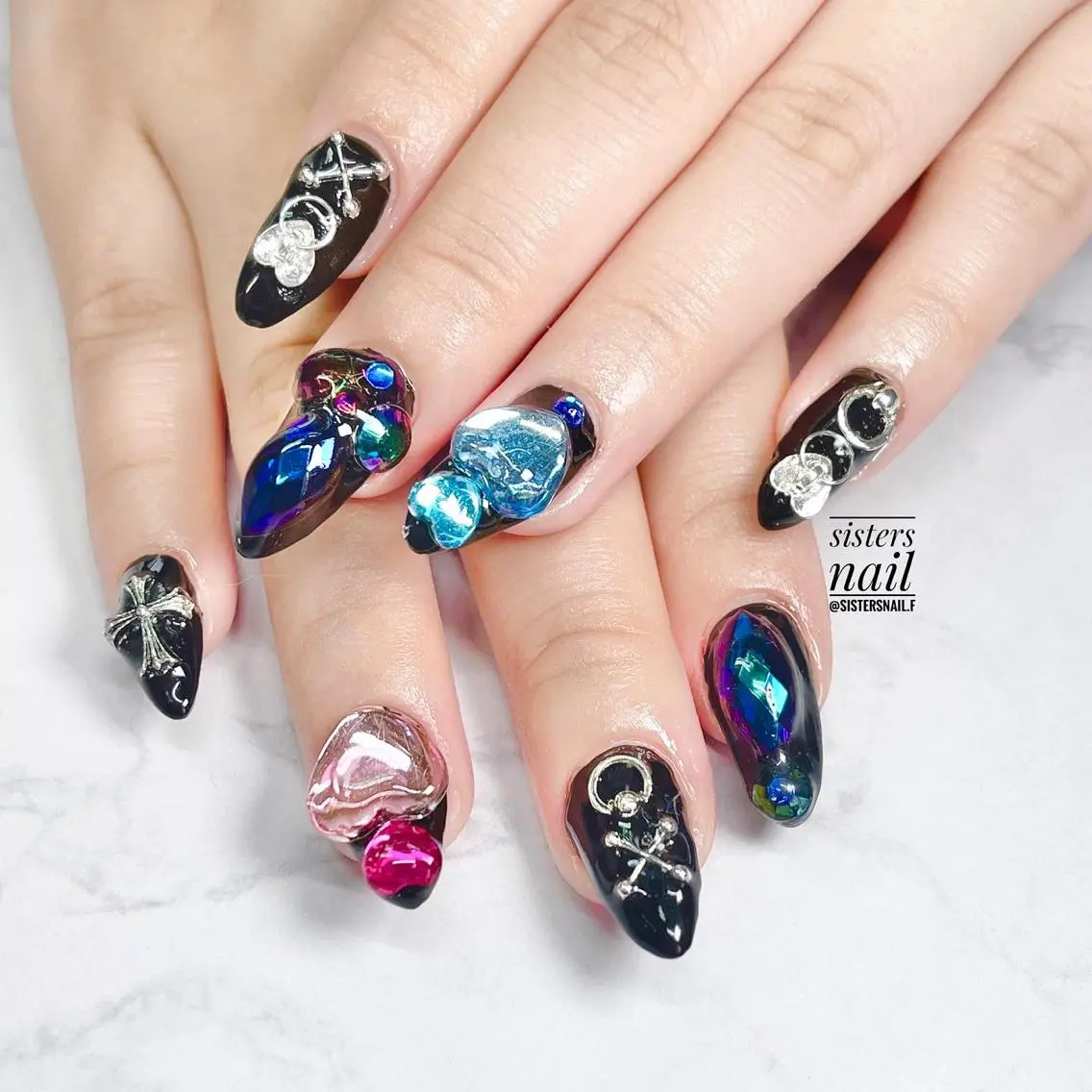 ネイル アートネイル 夏ネイル sisters nail.fのネイルデザイン
