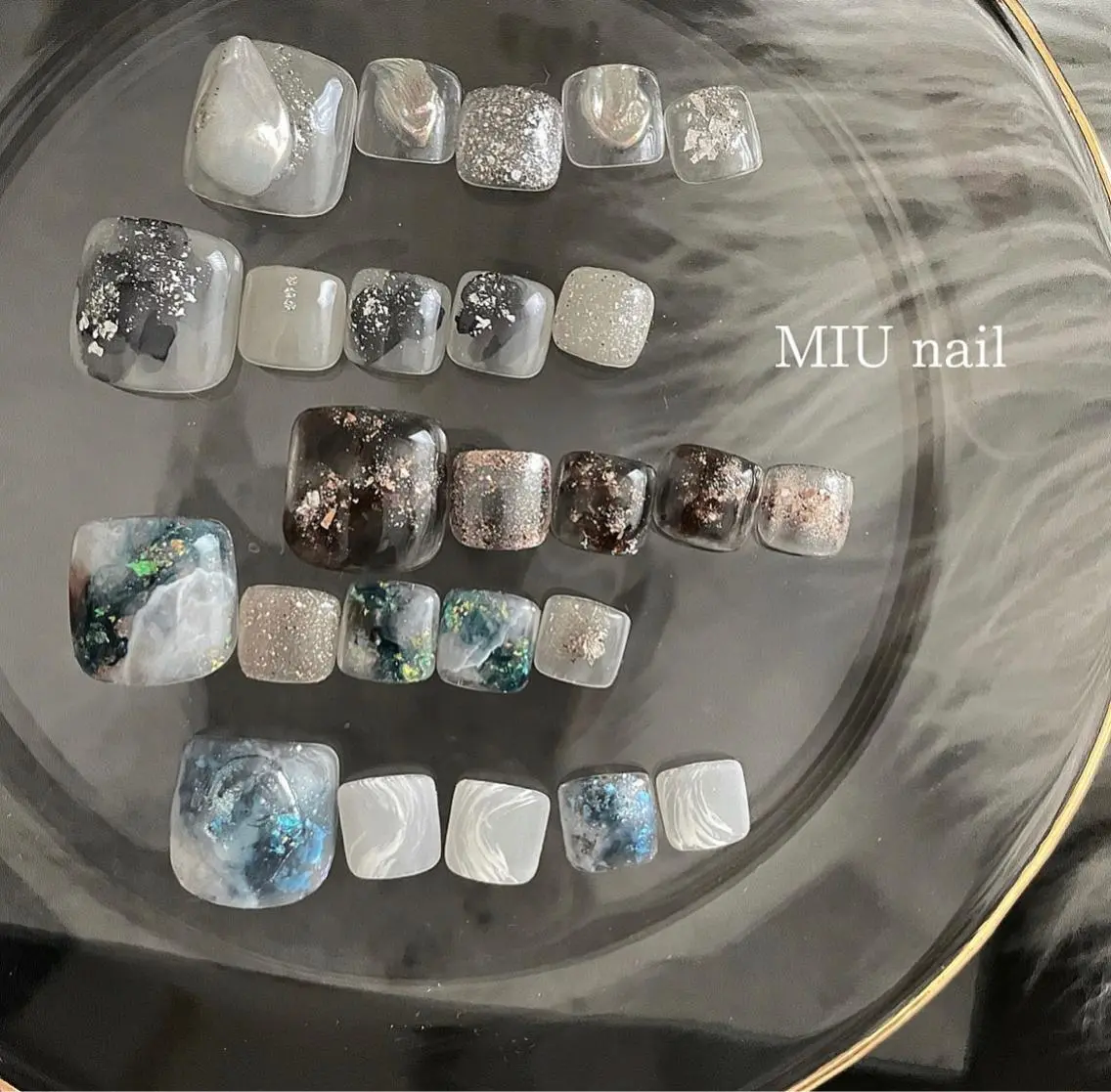 ネイル ブラウン ジェルネイル キラキラネイル 大理石ネイル(マーブル) ニュアンスネイル MIU 　nailのネイルデザイン