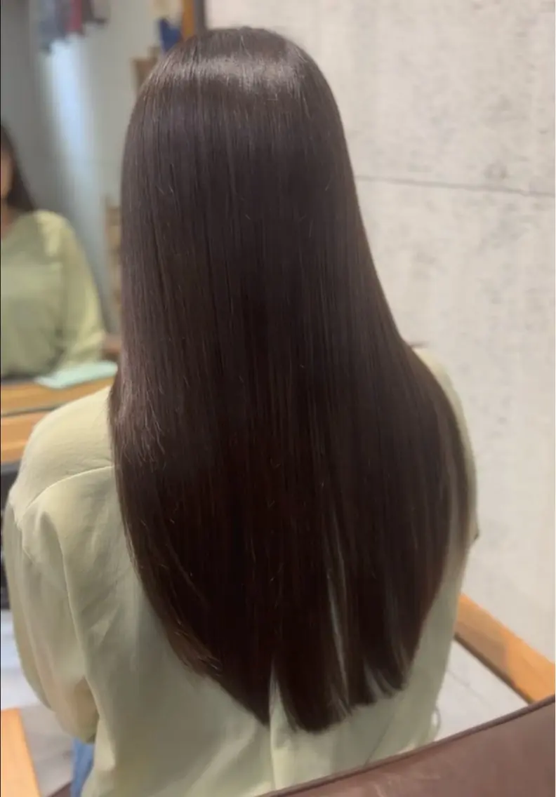 ロング 鈴木 和佳のヘアスタイル