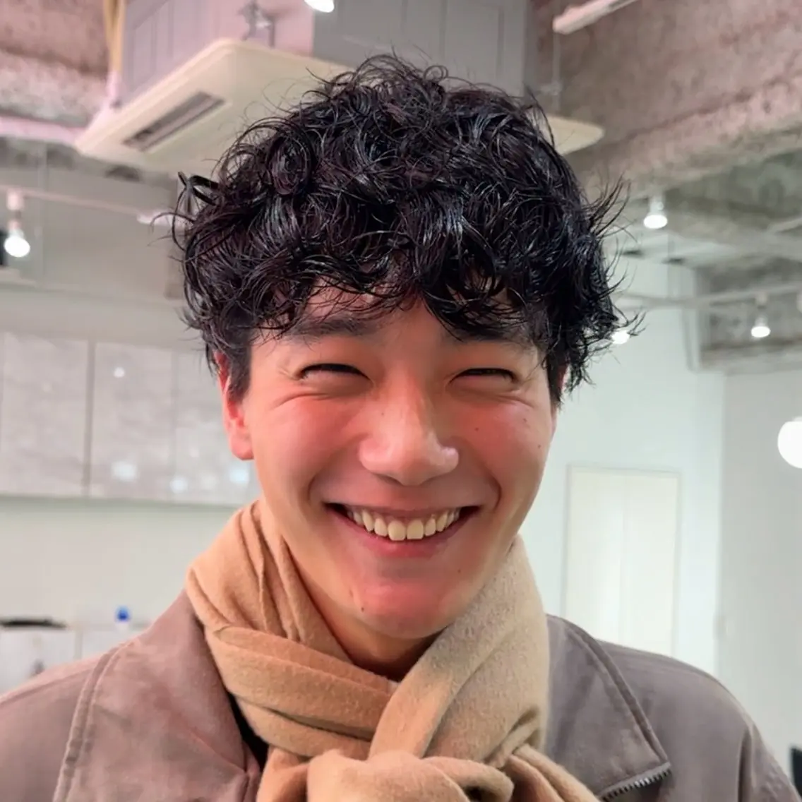 パーマ 艶髪ハイトーン× ボブ🥣アイネのヘアスタイル