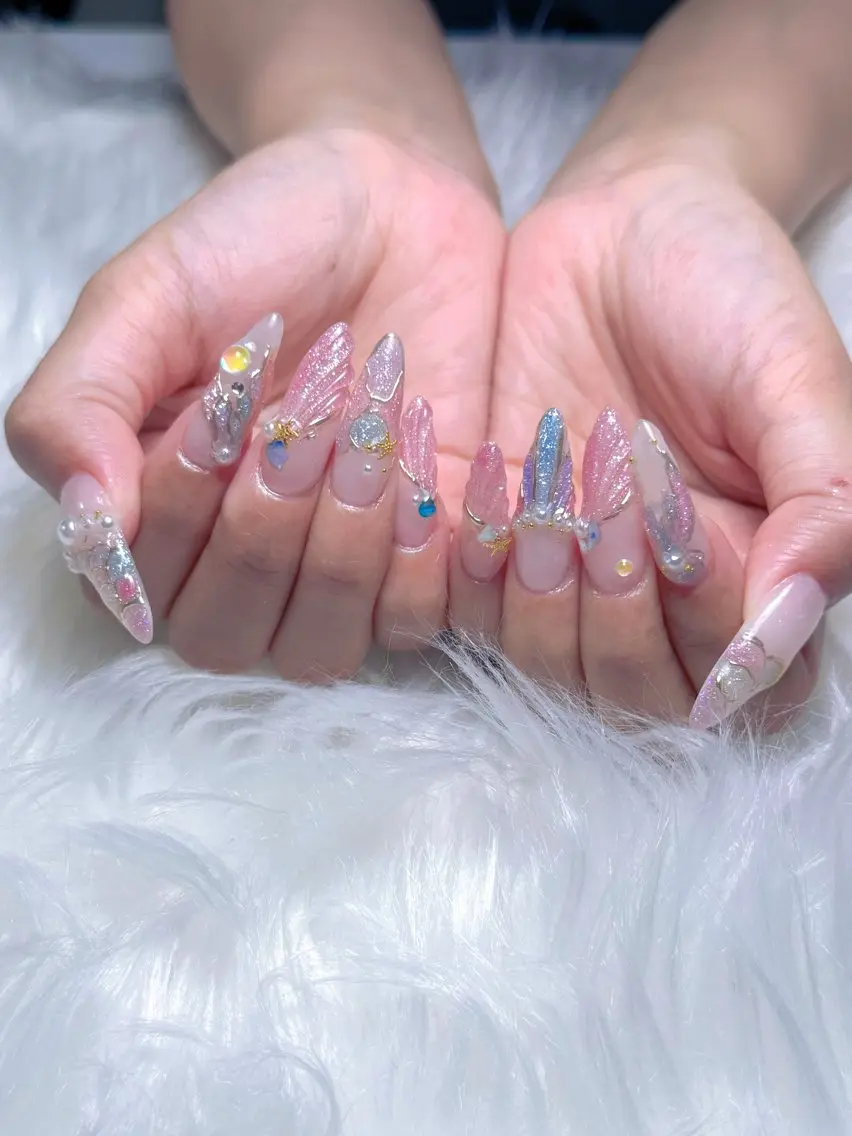 ネイル W·mai nail 関内のネイルデザイン
