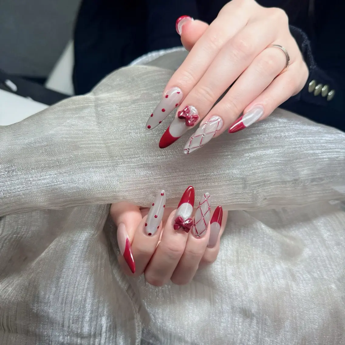 ネイル ジェルネイル 韓国ネイル マグネットネイル ネイルチップ 冬ネイル Lenie Nail Salonのネイルデザイン