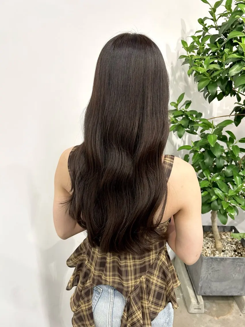 ロング 1回で綺麗になる 髪質改善 小山光のヘアスタイル