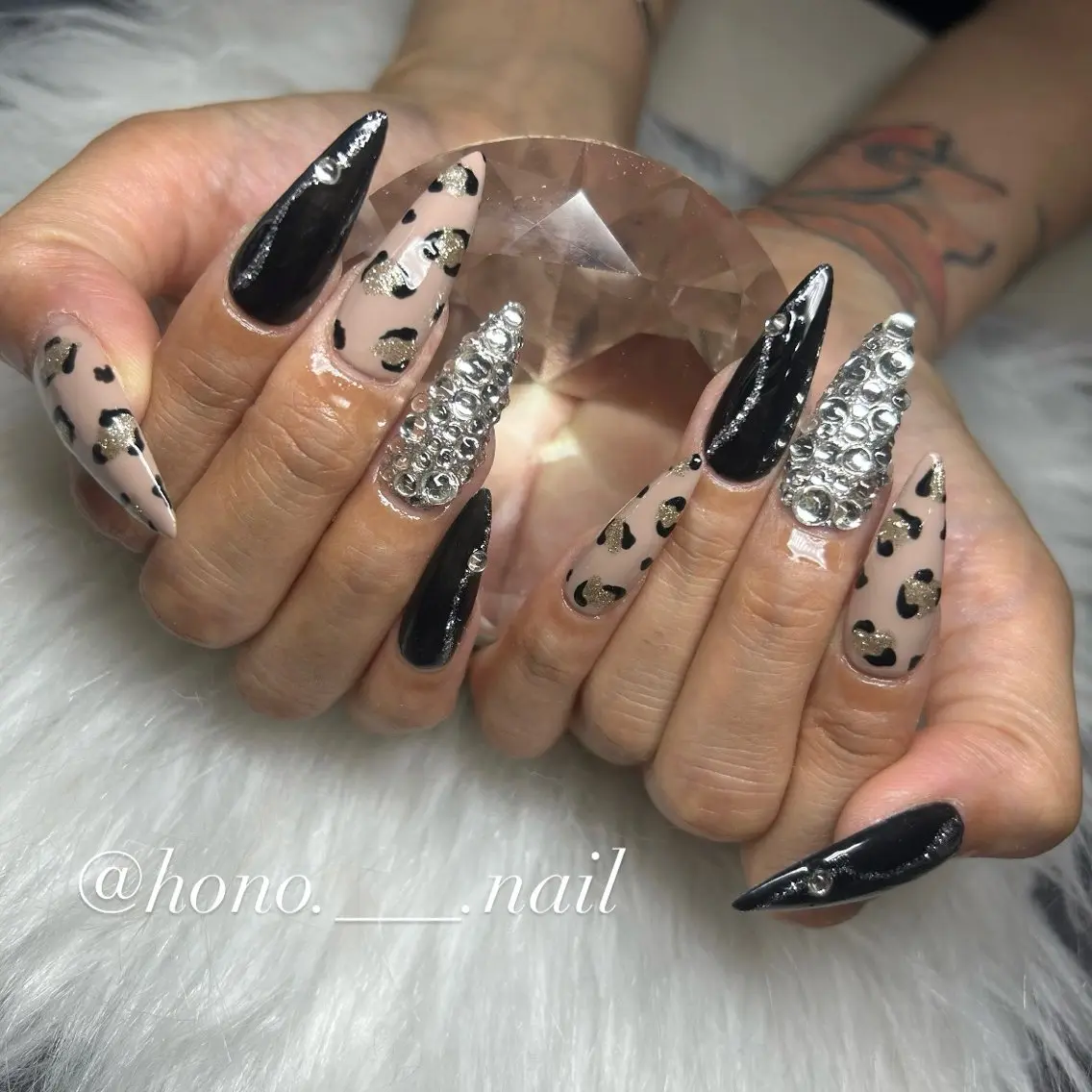 ネイル NailSalo AriuMのネイルデザイン