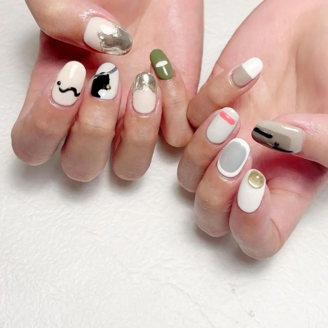 ネイル アートネイル フットネイル ジェルネイル キラキラネイル 韓国ネイル Y nail なんば堀江店のネイルデザイン