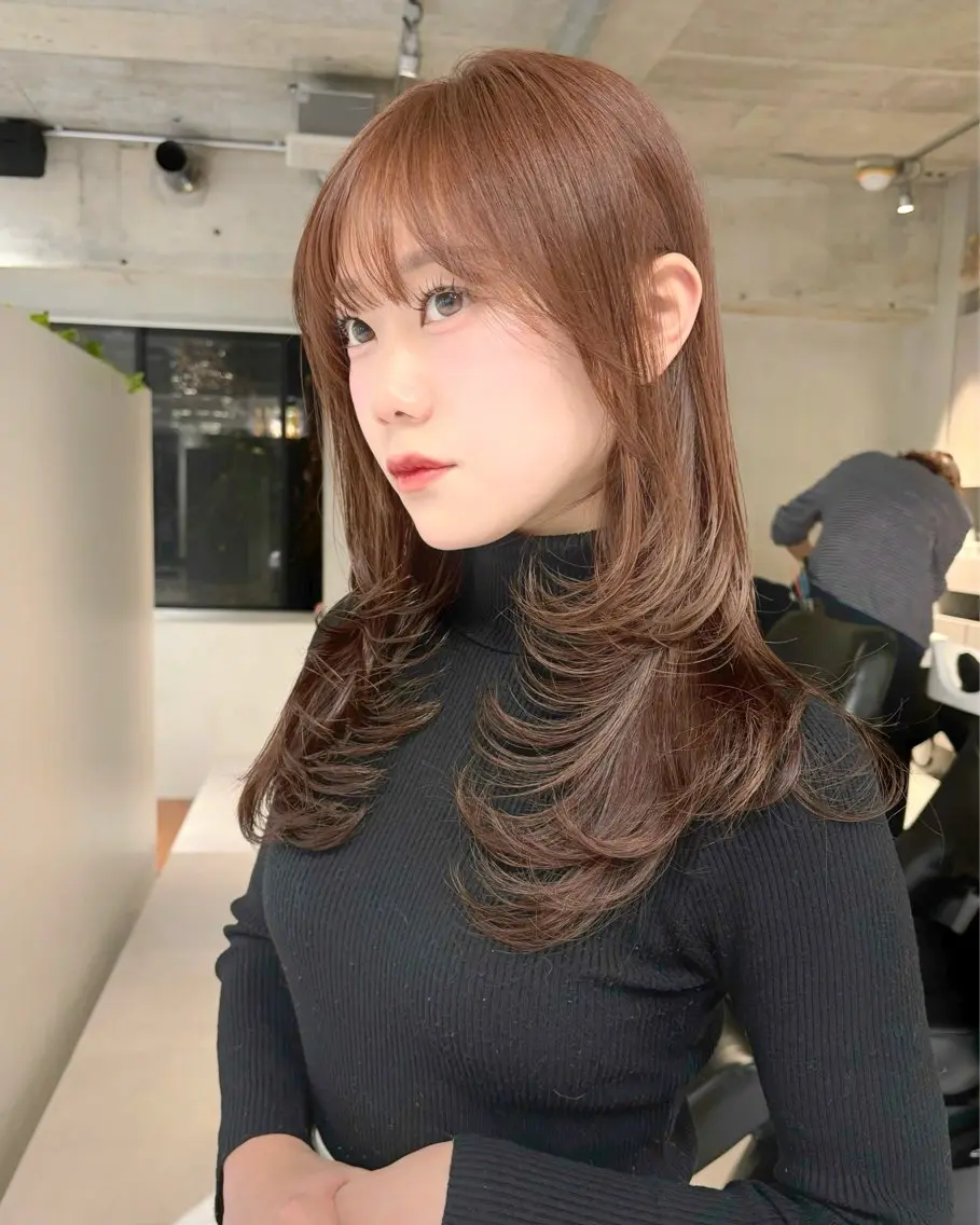 セミロング 髪質改善 レイヤーカット カット トリートメント 表参道レイヤーカット 髪質改善山岸季生のヘアスタイル