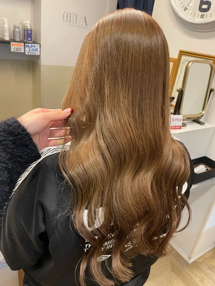 ロング EARTH✂️ 榎谷吏織のヘアスタイル