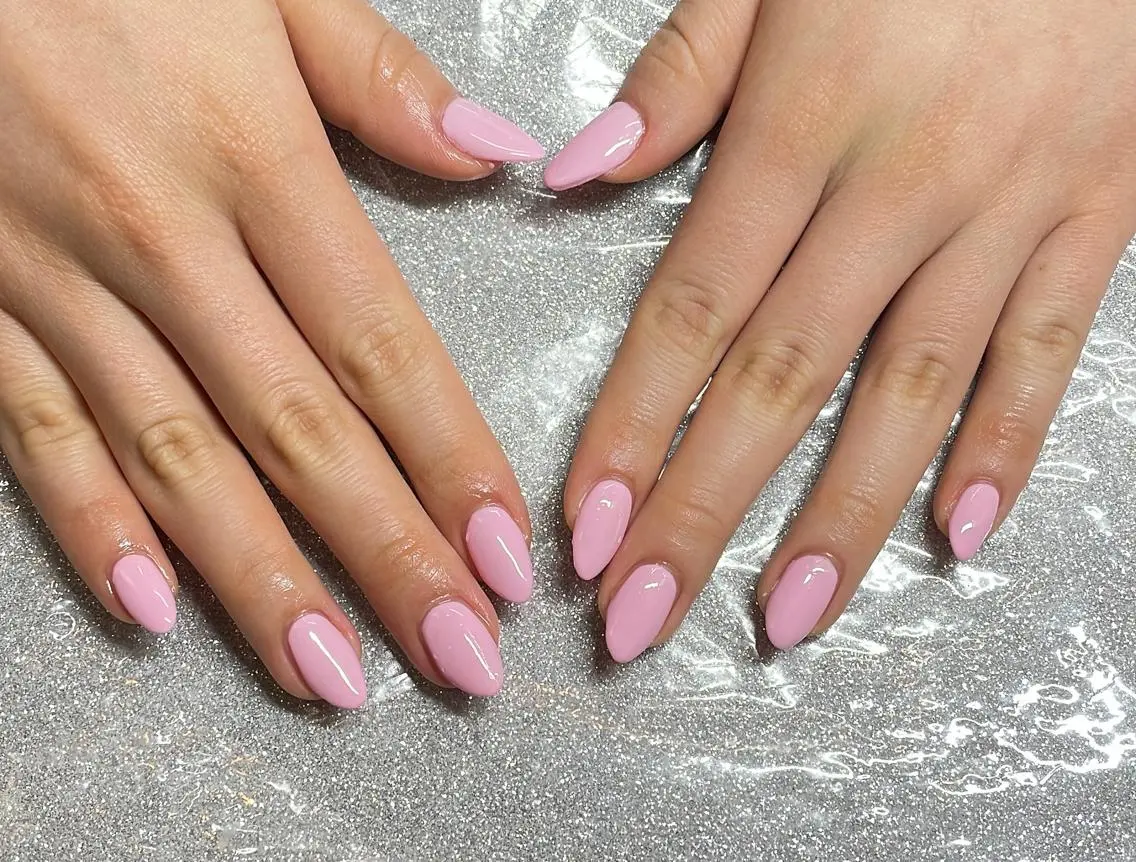 ネイル ハンドネイル VIERU 🌈🎀💖のネイルデザイン