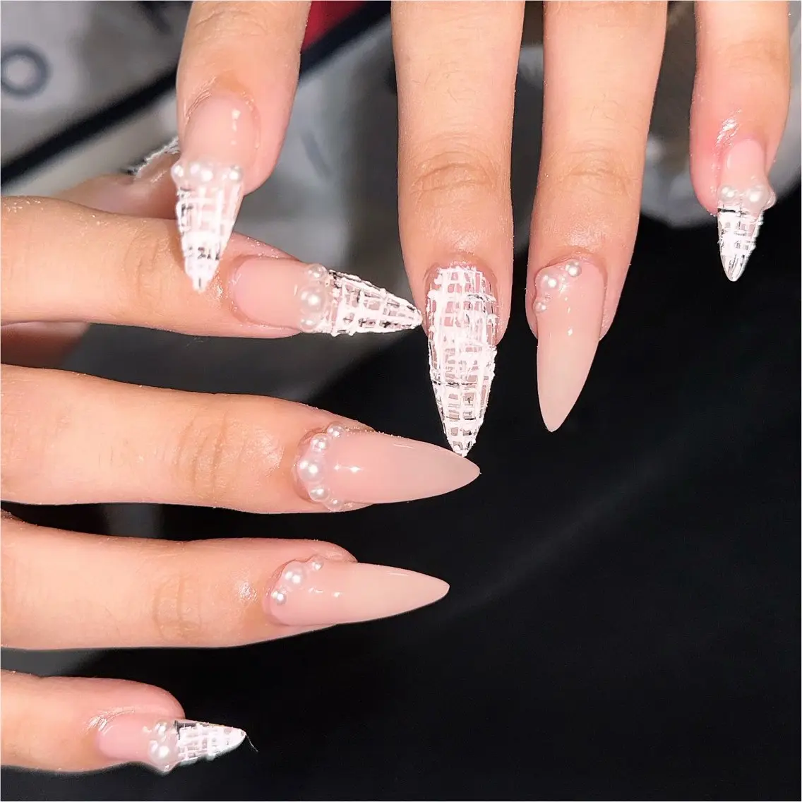 ロング ハンドネイル 🦋Nail Amo🦋のネイルデザイン