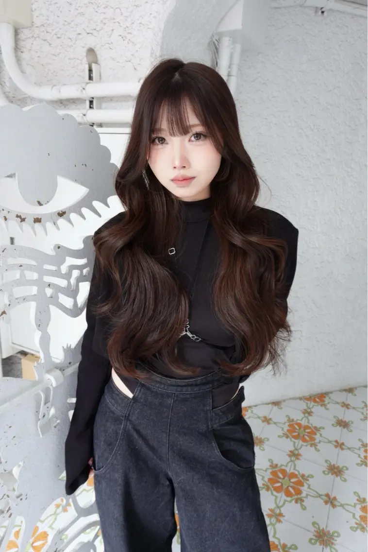 ✅デザインカット+ 3step髪質改善トリートメント✨ / 韓国ヘア/ トレンドヘアの写真