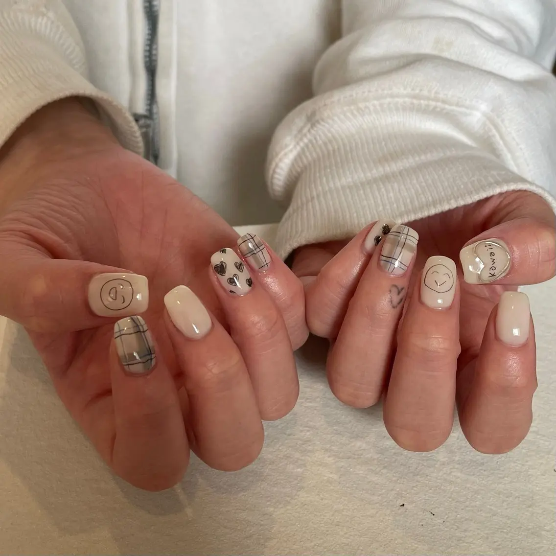ネイル moufu.nail /sayaka 本町のネイルデザイン