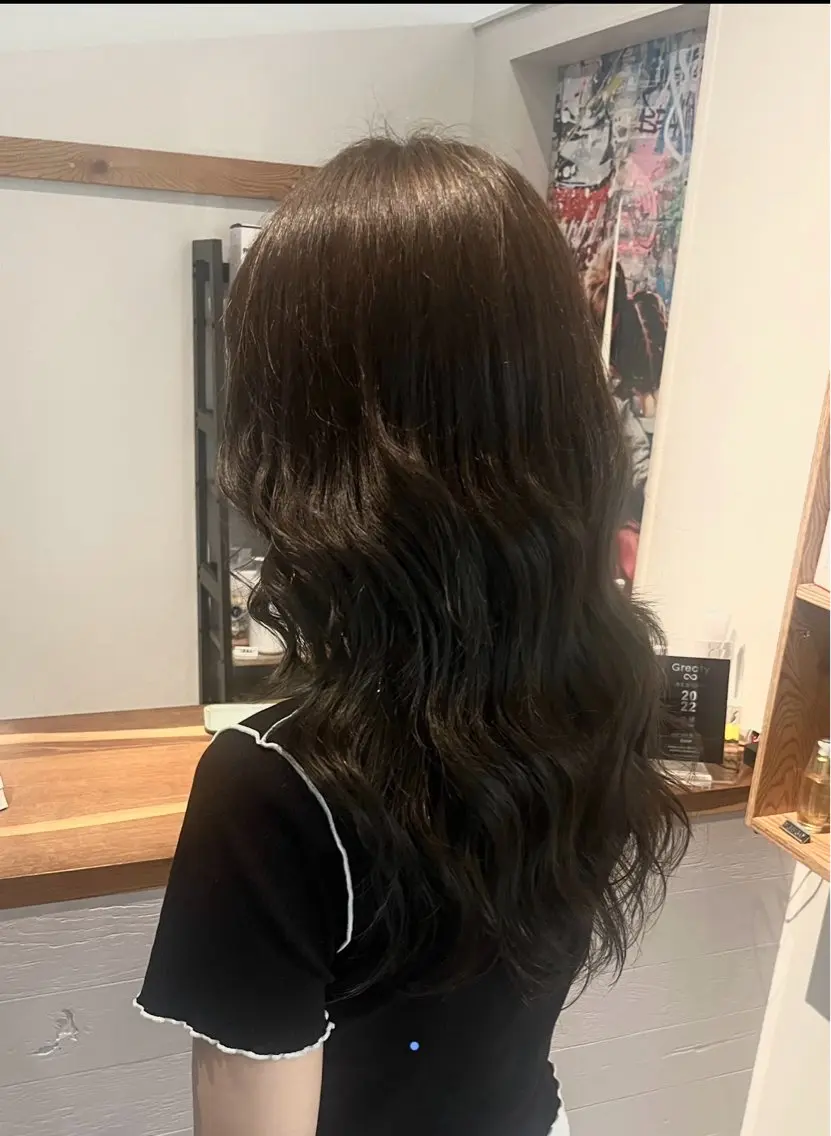 カラー 透明感カラー 結羽愛のヘアスタイル