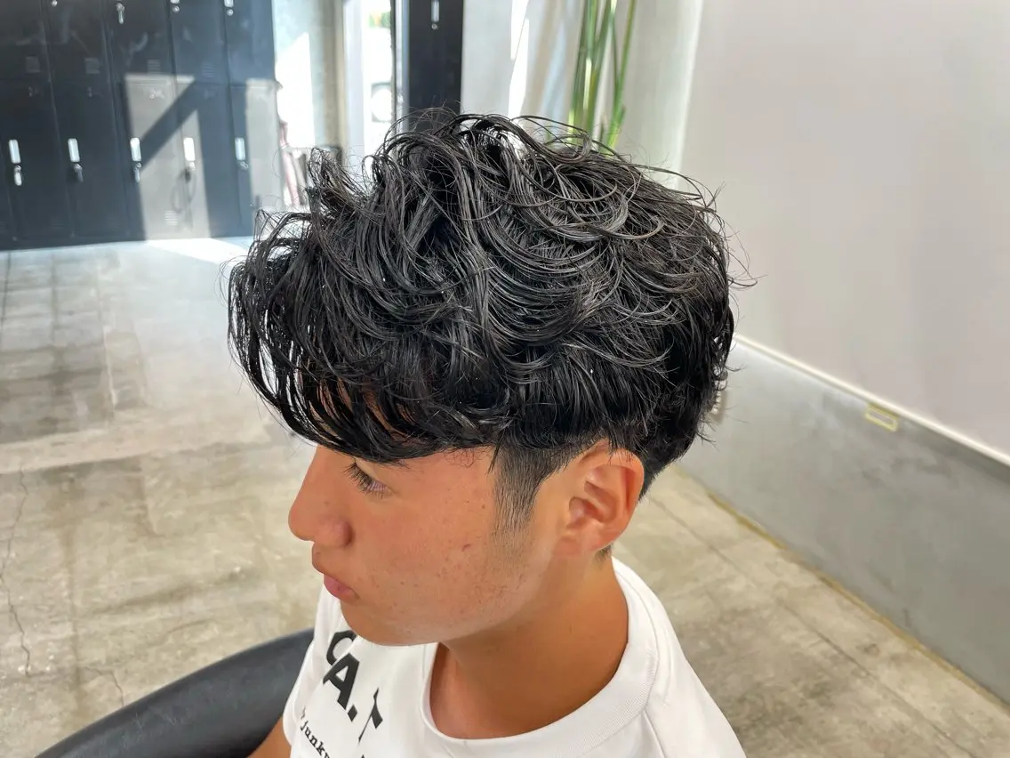メンズ メンズパーマ カット パーマ メンズ指名多数 ✂︎松本明日翔のヘアスタイル