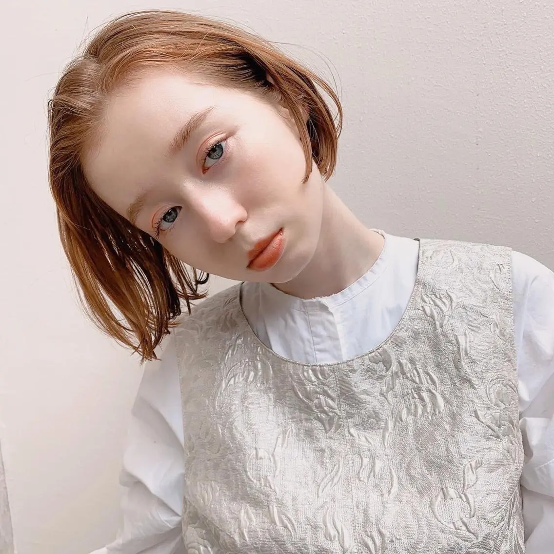 ショート カット ヘアカラー トリートメント 艶ハイトーン🌈 ユウトのヘアスタイル