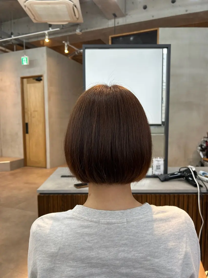 ショート 小笠原 百雪のヘアスタイル