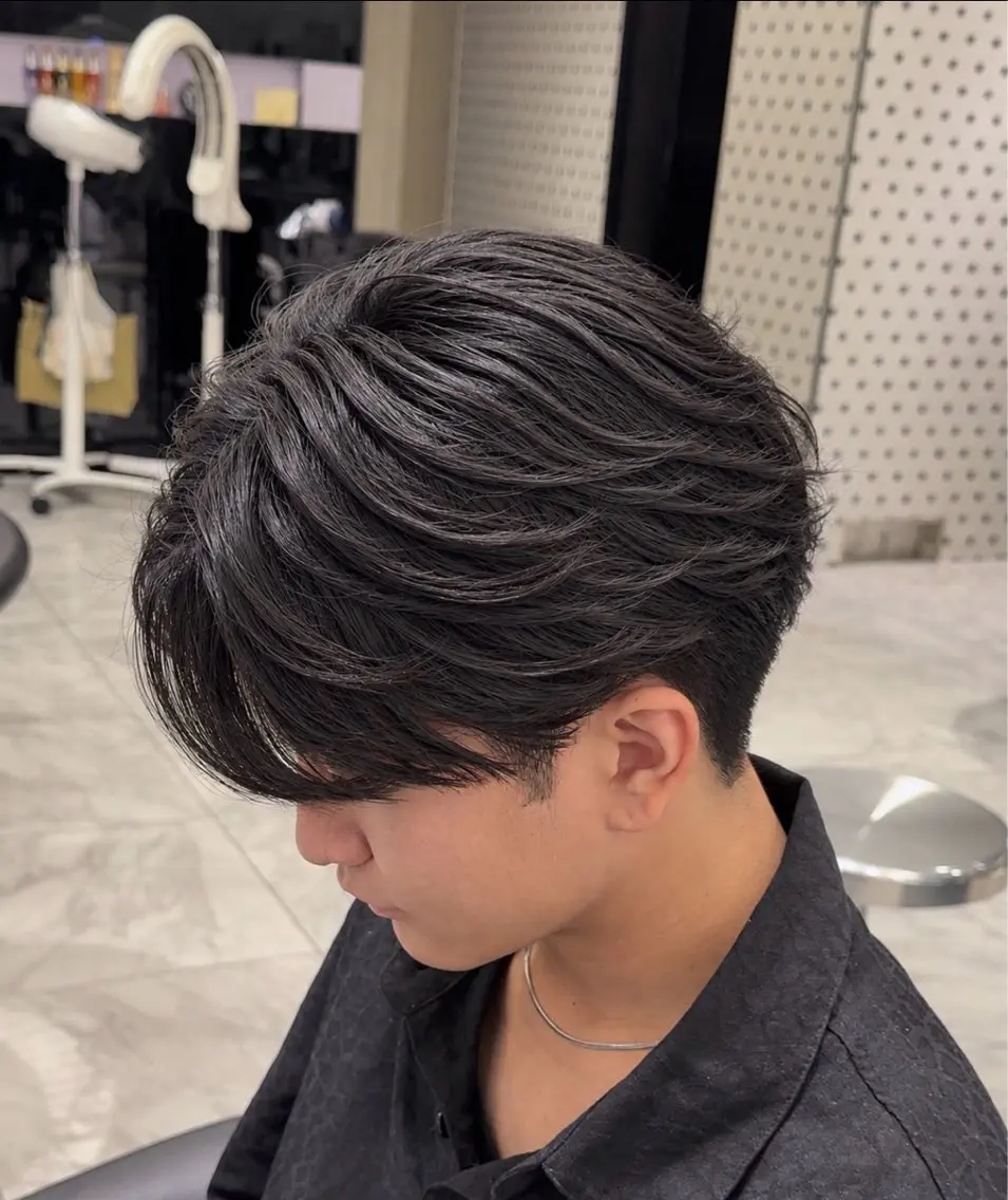 ショート パーマ メンズ フェザーパーマ メンズパーマ ニュアンスパーマ カット パーマ 🎸men's🎸 毛流れパーマ/renのヘアスタイル