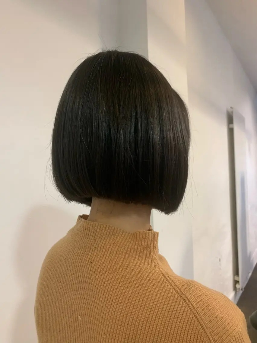 ショート ボブ 【パリ研修済】貝沼 しおん（矢場町）のヘアスタイル
